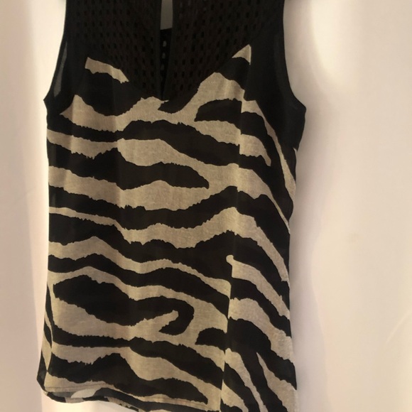 Cabi Shirt Womens Size Small Black Zebra Trivola Top Flowy Ladies Casual 5046 - Picture 5 of 5